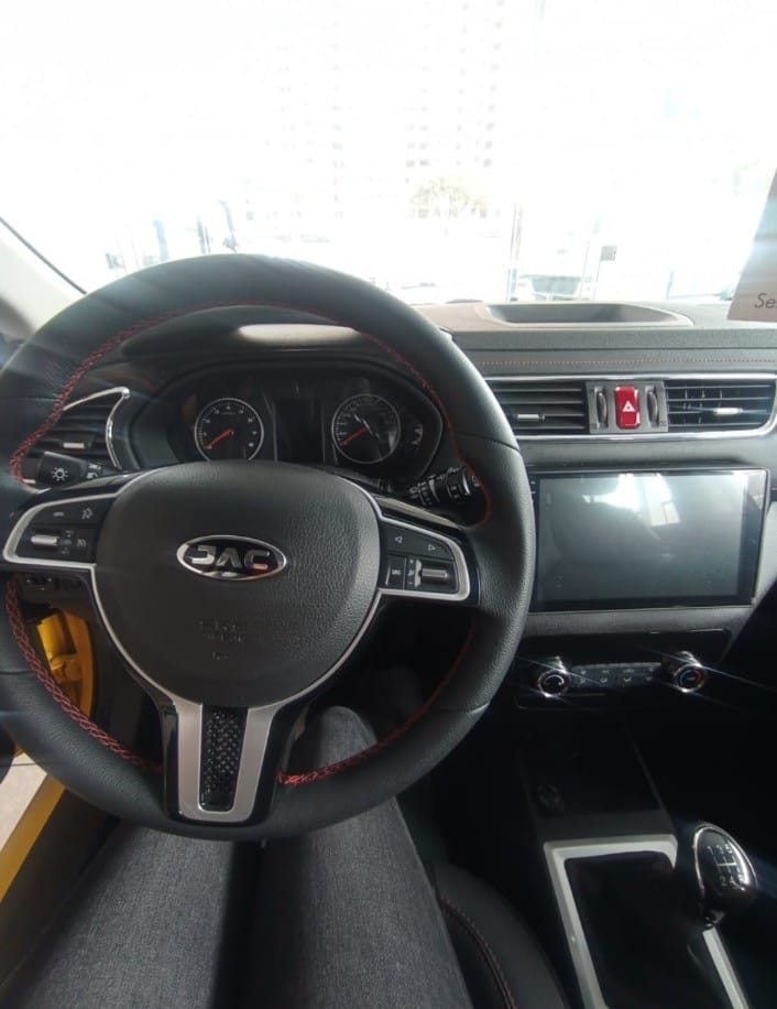 JAC SUV JS2 TAXI