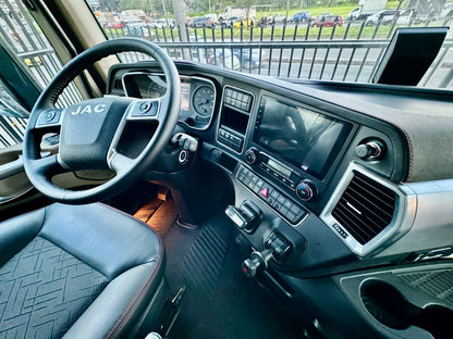 JAC K7