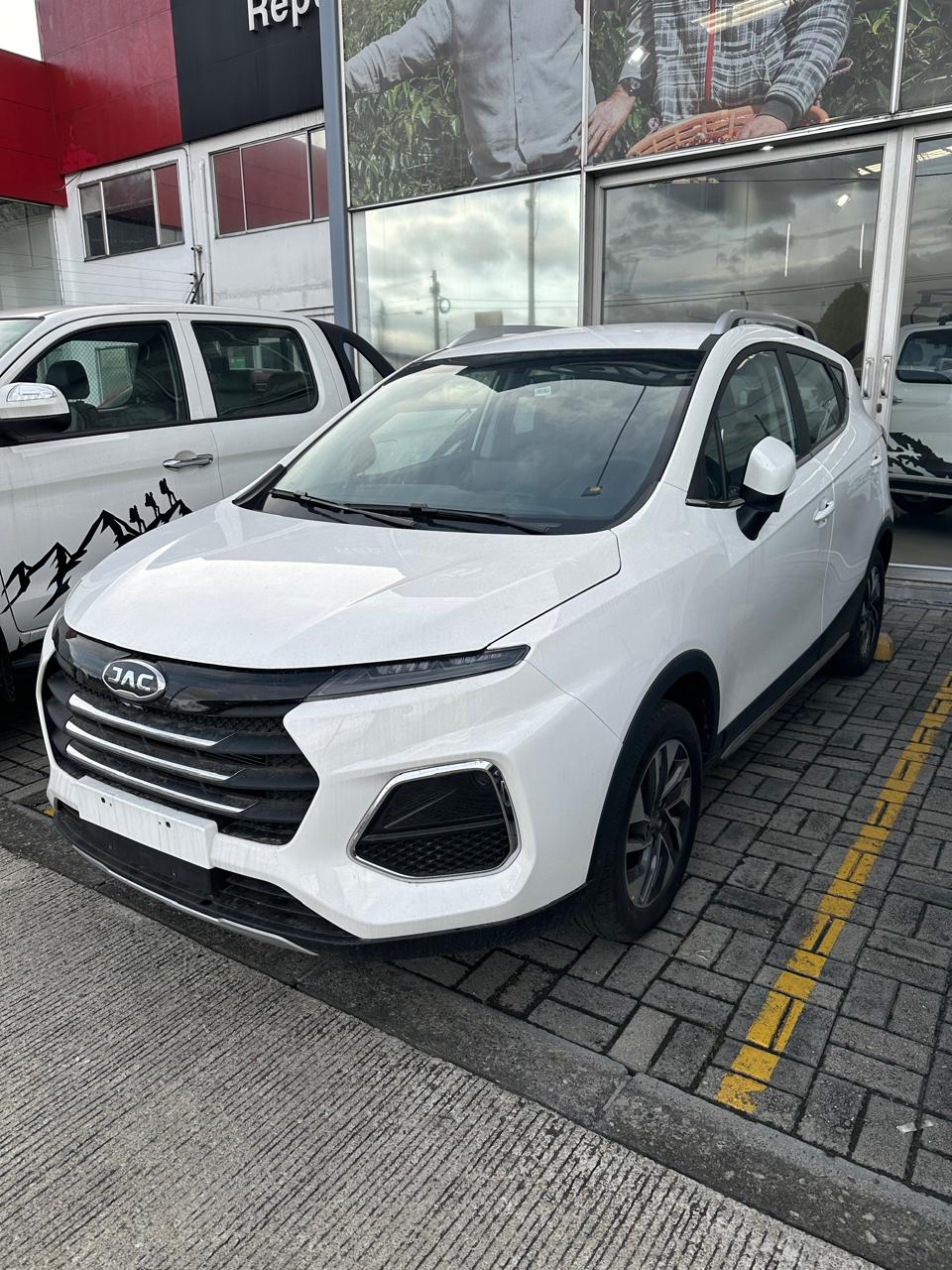 JAC SUV JS3