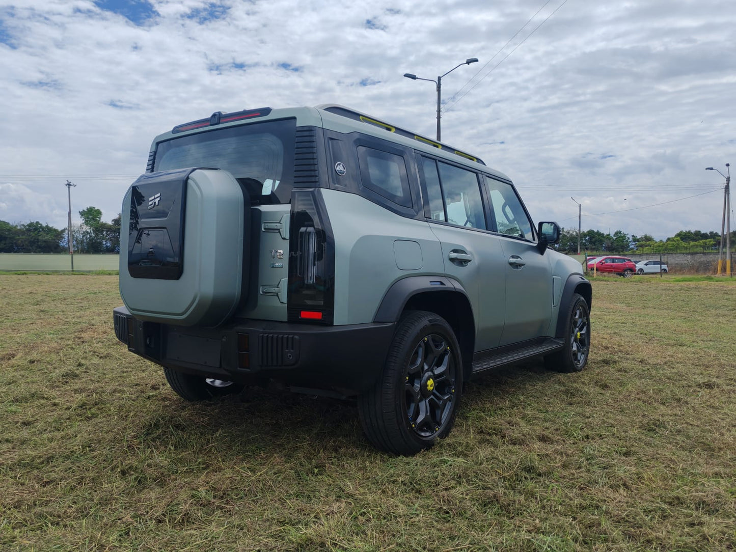 JETOUR T2