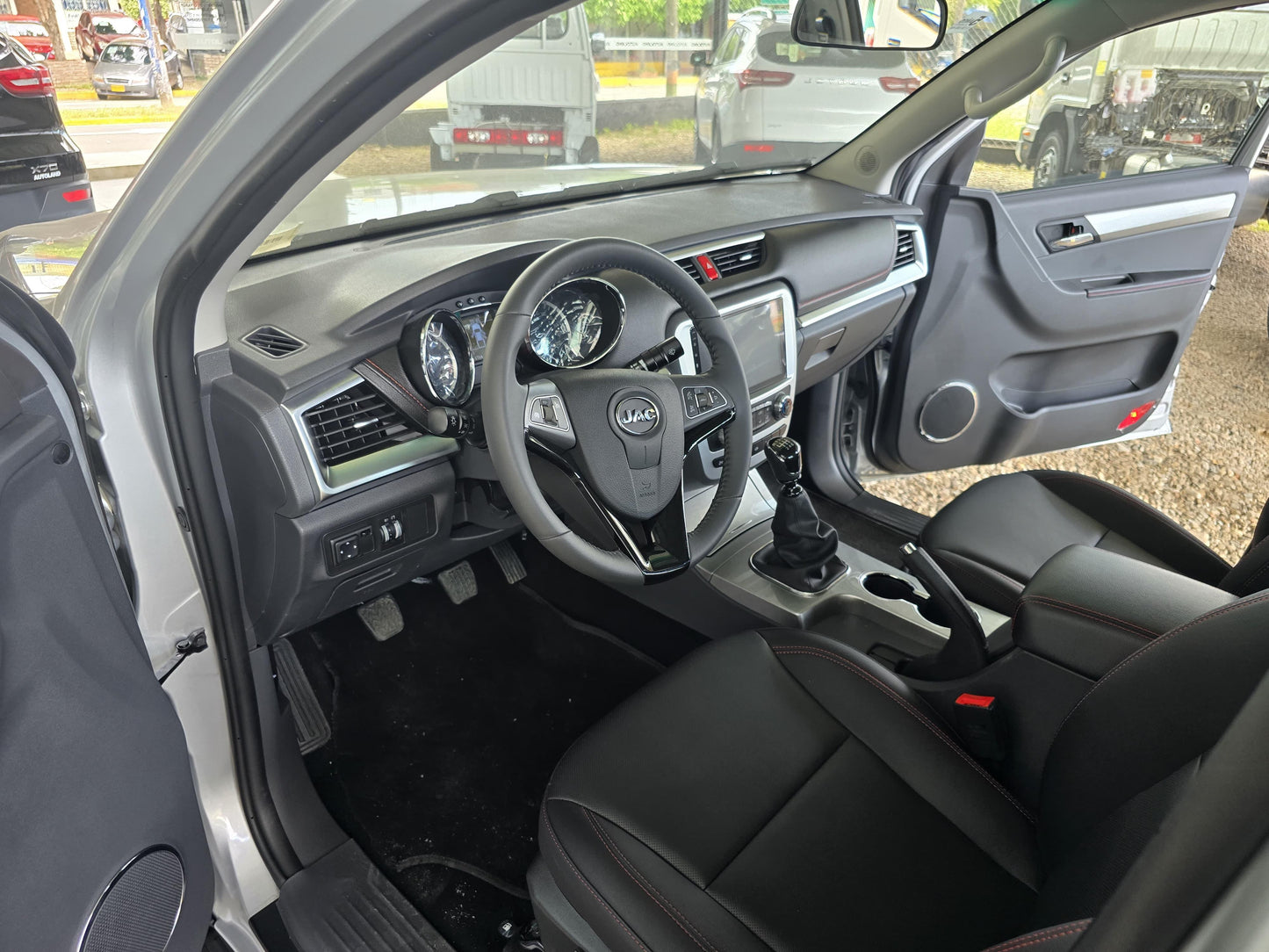 JAC PICK UP T8