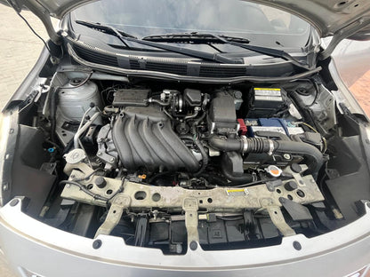 Nissan Versa modelo 2015