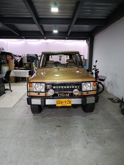 Mitsubishi Montero pajero