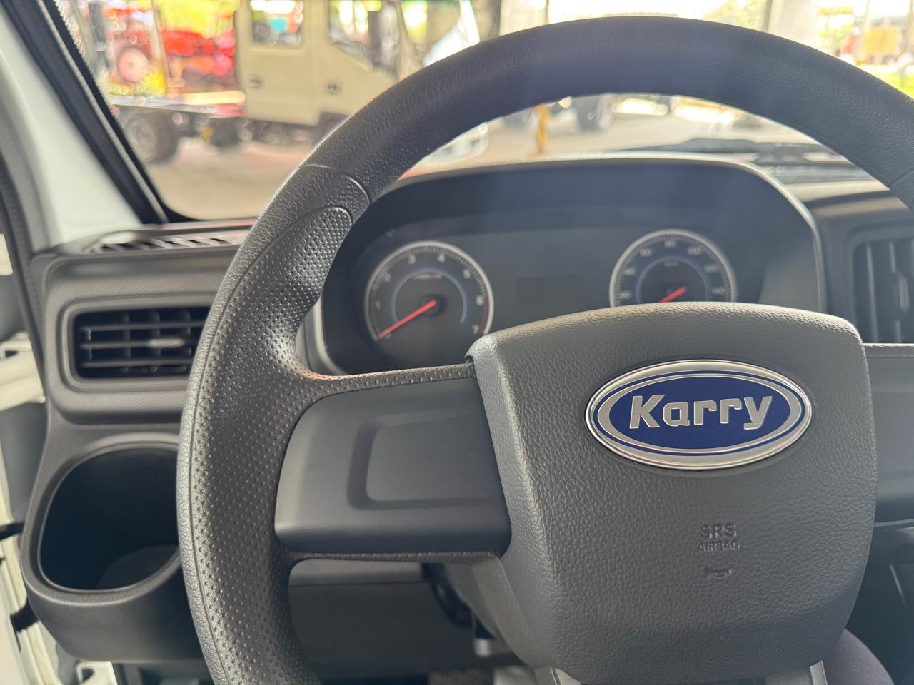 KARRY YORI CABINA SENCILLA